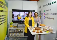 Ana Yong and Liz Beth Serrano from Papi Bolo Ecuador who make banana baked products, her father is a farmer.